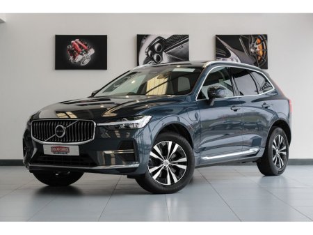2021 Volvo XC60 T6 Inscription Expression €38,899
