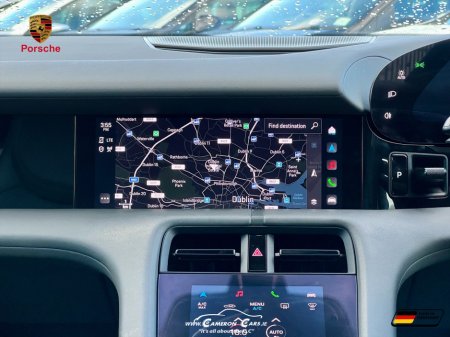 2022 Porsche Taycan - thumbnail 22