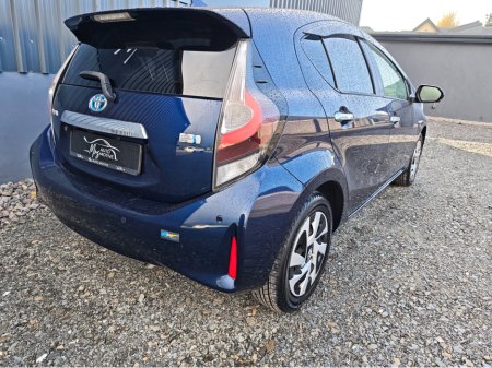 2019 Toyota Aqua - thumbnail 7