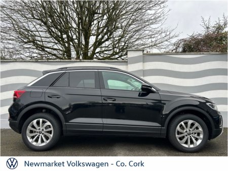 2026 Volkswagen T-Roc - thumbnail 9