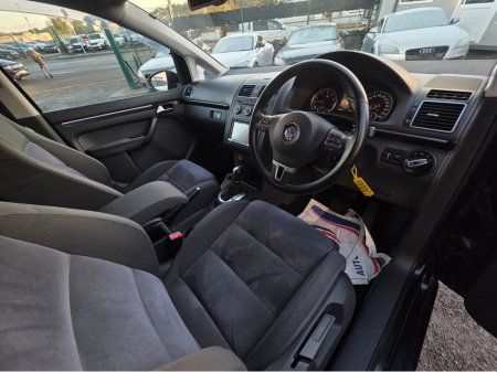 2013 Volkswagen Touran ( 132 REG  )1.4 TSI HIGHLINE EDITION  7 SEATER ALLOYS SIMI DEALER - SPECIALISING IN IMPORTS OF GERMAN AUTOMATIC HI SPEC CARS €10,950 thumbnail