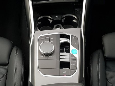 2025 BMW i4 eDrive35 Sport €49,995 thumbnail