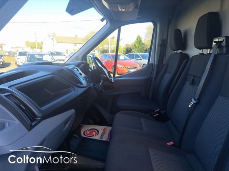 2019 Ford Transit - thumbnail 18