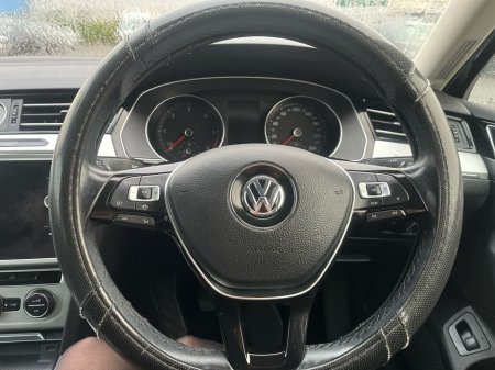 2019 Volkswagen Passat 2.0 TDI 150HP Comfortline thumbnail