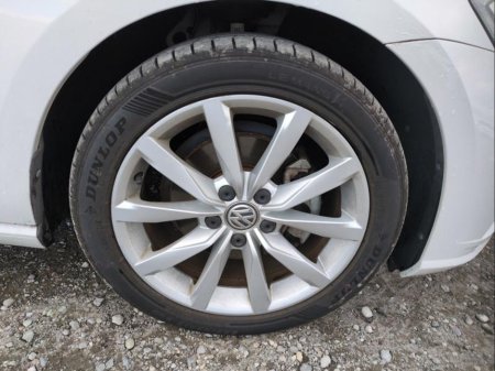 2019 Volkswagen Golf - thumbnail 2