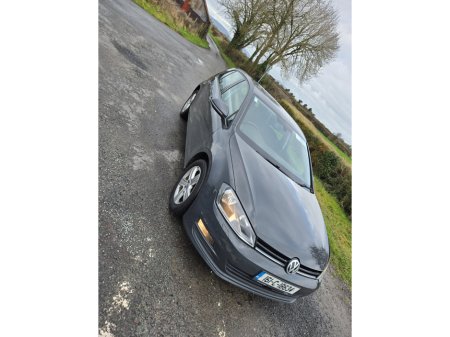 2016 Volkswagen Golf 1.6 TDI 5DR 110HP BlueMotion €10,800
