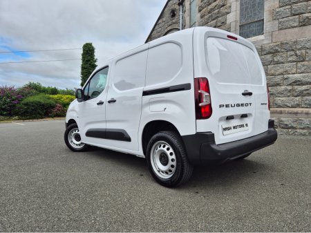 2024 Peugeot Partner PROFESSIONAL L1 B BLUEHDI no vat €19,950