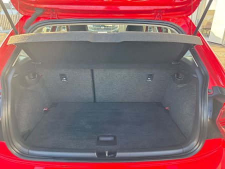 2018 Volkswagen Polo 1.0 TSI 65HP Launch Edition €13,975 thumbnail