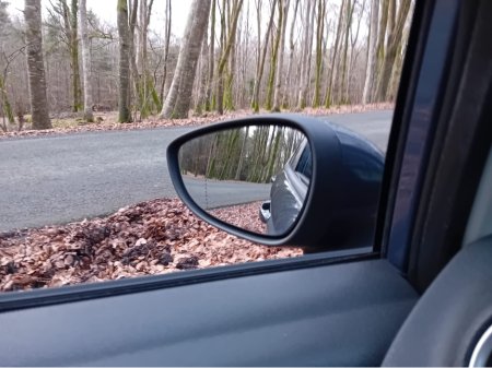 2013 Ford Fiesta - thumbnail 26