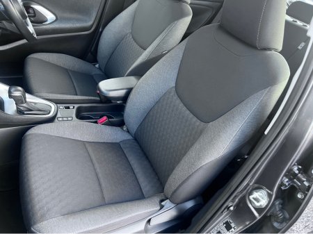 2022 Toyota Yaris 2022 Toyota Yaris 1.5 Self-Charging Hybrid €19,750 thumbnail