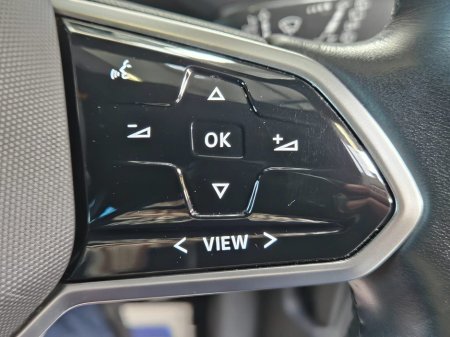 2022 Volkswagen ID.4 - thumbnail 9