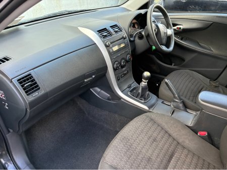 2012 Toyota Corolla 1.33 TERRA MC 4DR €3,950 thumbnail