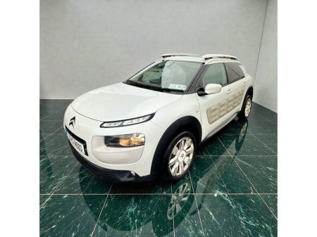 2017 Citroen C4 Cactus 1.2 PureTech 75 Touch €9,888 thumbnail