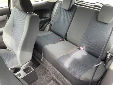 2008 Suzuki Swift - thumbnail 15