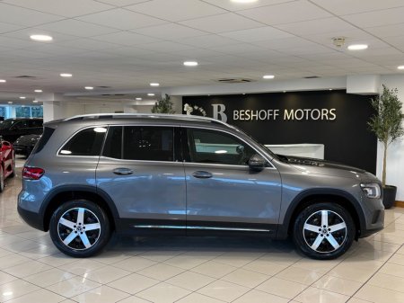 2022 Mercedes-Benz GLB - thumbnail 2