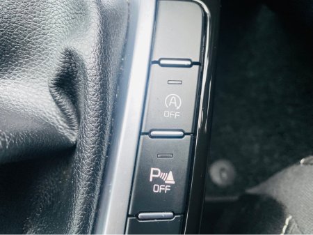 2021 Kia Ceed - thumbnail 23