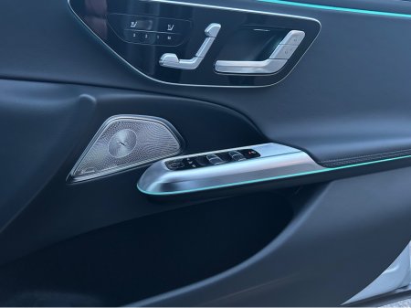 2026 Mercedes-Benz E Class AMG LINE PREMIUM PLUS €91,800 thumbnail