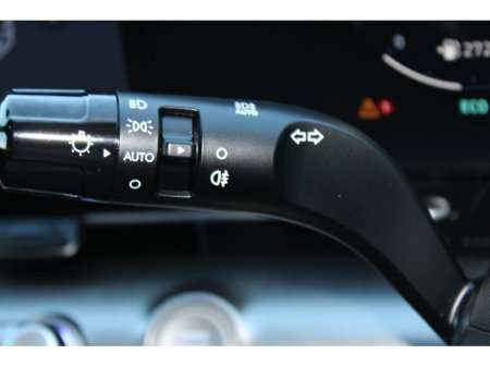 2023 Hyundai Kona 1.6 HYBRID Elegance Auto €30,950 thumbnail