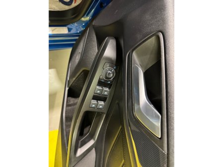 2023 Ford Focus - thumbnail 29