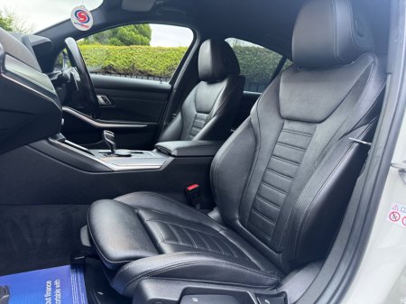 2021 BMW 3 Series - thumbnail 19