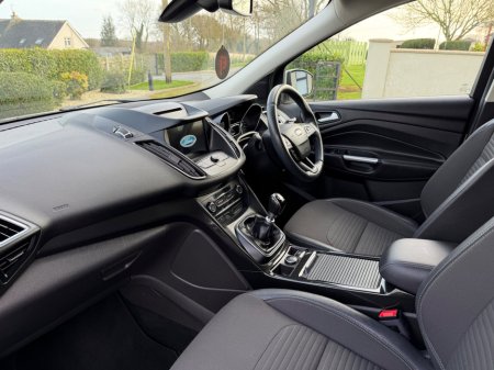 2018 Ford Kuga - thumbnail 16