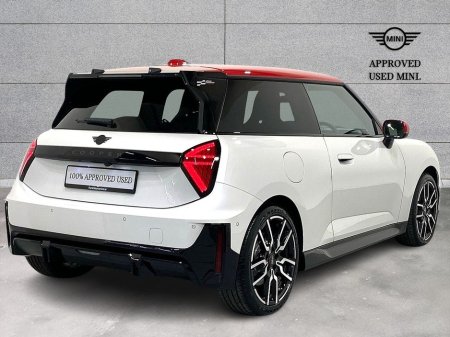 2025 MINI Hatch Cooper E €31,950 thumbnail