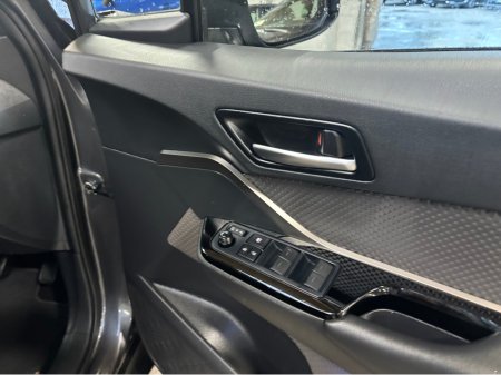 2023 Toyota C-HR HYBRID SOL 4DR AUTO €24,499 thumbnail