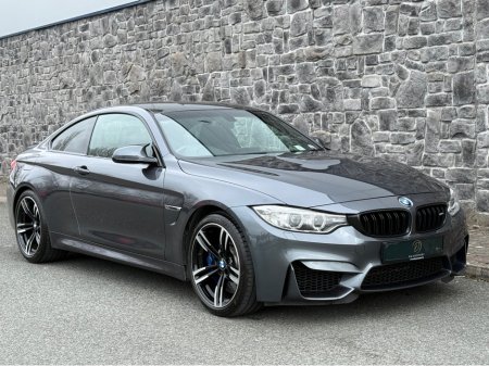2015 BMW M4 - thumbnail 10