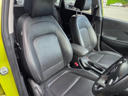 2021 Hyundai Kona 1.0 T-GDI Executive Plus Two Tone Roof €17,950