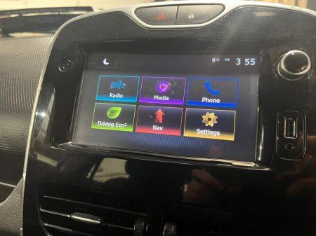 2016 Renault Clio - thumbnail 17