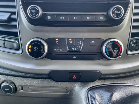 2021 Ford Transit Custom - thumbnail 15