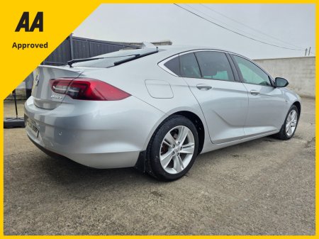 2018 Opel Insignia - thumbnail 8