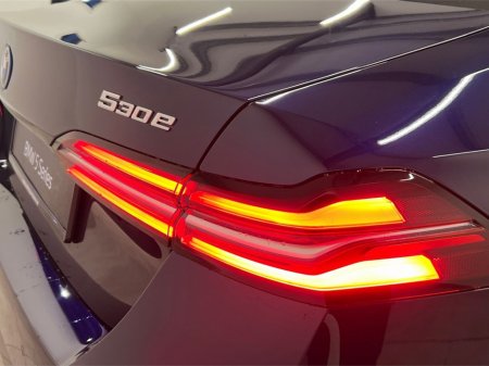 2026 BMW 5 Series 530e M Sport- IMMEDIATE DELIVERY thumbnail