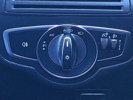 2018 Mercedes-Benz C Class Executive SE with full leather seats, 2.0 diesel saloon. €17,950 thumbnail