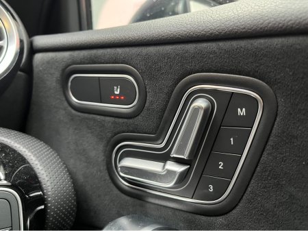 2023 Mercedes-Benz A Class - thumbnail 11