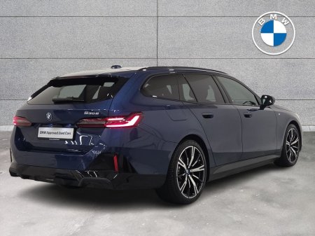 2025 BMW 5 Series - thumbnail 24