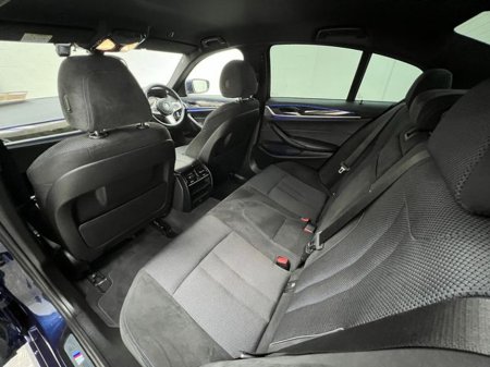 2018 BMW 5 Series - photo 6