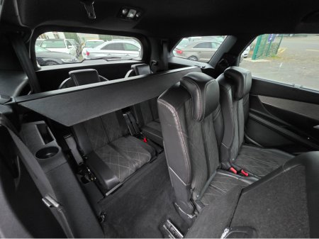 2018 Peugeot 5008 ( 182 REG ) GT LINE 7 SEATER  - DIGITAL DASH - CAMERA - ALLOYS -   CARPLAY ANDROID AUTO EU RADIO  PEARL WHITE €25,950 thumbnail