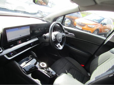 2022 Kia Sportage - thumbnail 9