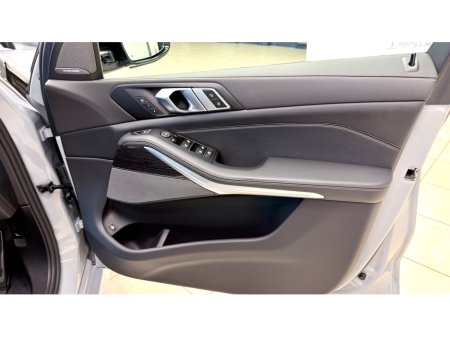 2025 BMW X5 - thumbnail 6