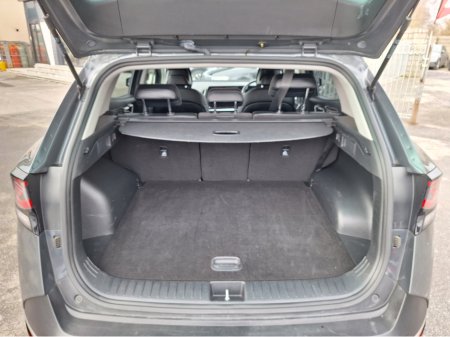 2023 Kia Sportage - thumbnail 8