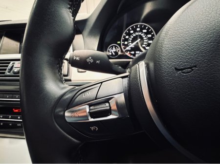 2016 BMW 5 Series - thumbnail 17