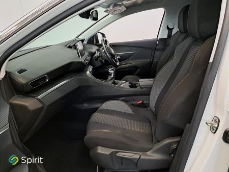 2018 Peugeot 3008 - thumbnail 3