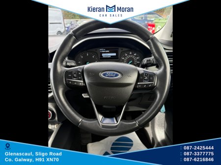 2020 Ford Focus - thumbnail 9