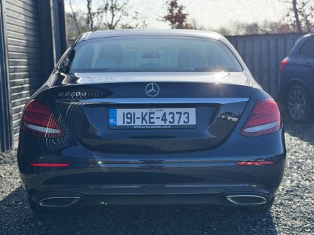2019 Mercedes-Benz E Class - thumbnail 3