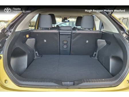 2023 Toyota Yaris Cross - thumbnail 10