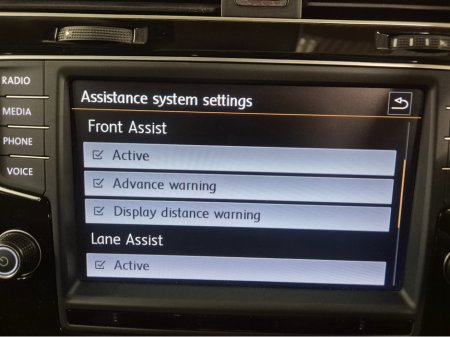 2015 Volkswagen Golf **HIGHLINE**ONLY 64000KMS**ALCANTARA SEATS*17" ALLOYS**LANE ASSIST**KEYLESS ENTRY AND START**ADAPTIVE CRUISE CONTROL**DUAL ZONE CLIMATE CONTROL**REVERSE CAMERA**BLUETOOTH STREAMING**FOLDING MIRRO €15,449 thumbnail