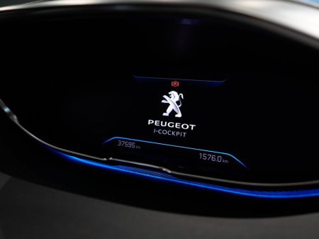 2022 Peugeot 3008 - thumbnail 7