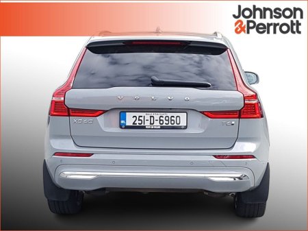 2025 Volvo XC60 T6 350 bhp AWD PHEV Ultra Bright (Three Year Volvo Warranty + Two Year Volvo Service Plan) €69,900 thumbnail