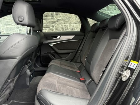 2019 Audi A6 3.0 TDI S LINE 50 QUATTRO 28 286PS 4DR AUTO €33,950 thumbnail